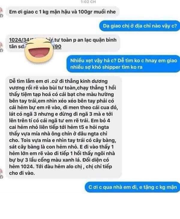 Với những trường hợp thế này thì phải ủng hộ chủ shop! Rất hào sảng tặng luôn cho cả kg mận bởi khách hàng khá "lầy".