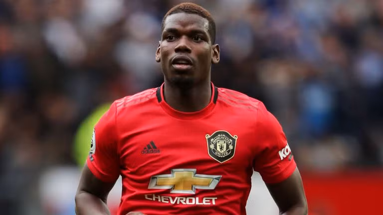 Mới nhất, nguồn tin từ AS khẳng định, phía MU đã gửi thông điệp tới Real Madrid rằng, họ giữ vững lập trường liên quan tới tương lai của Paul Pogba và không có ý định để cầu thủ này ra đi. Động thái cho thấy, Quỷ đỏ không muốn lắng nghe bất kỳ lời đề nghị nào từ Real Madrid.