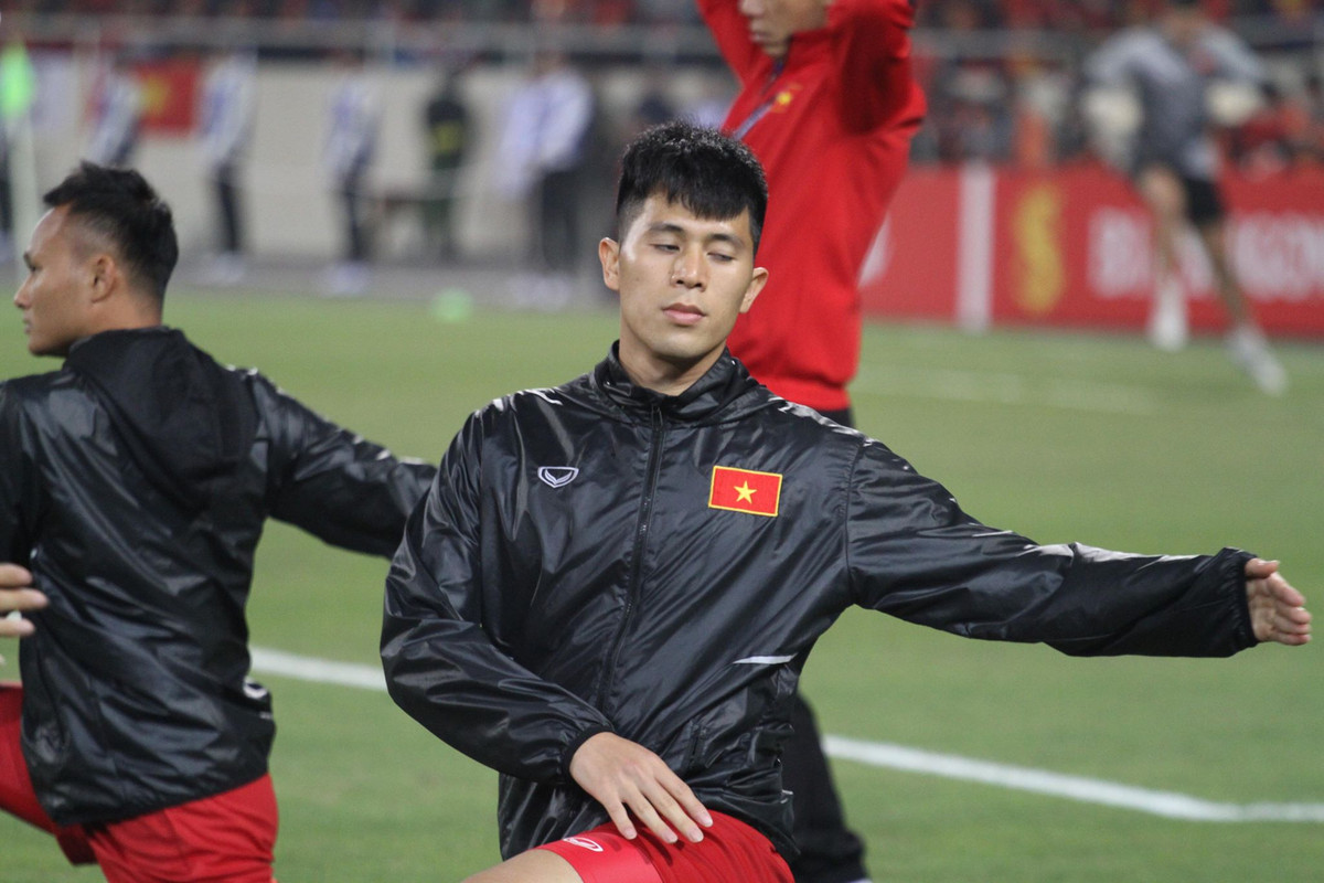 Gianh thang loi chung cuoc 3-2, DT Viet Nam gianh chuc vo dich AFF Cup 2018-Hinh-8