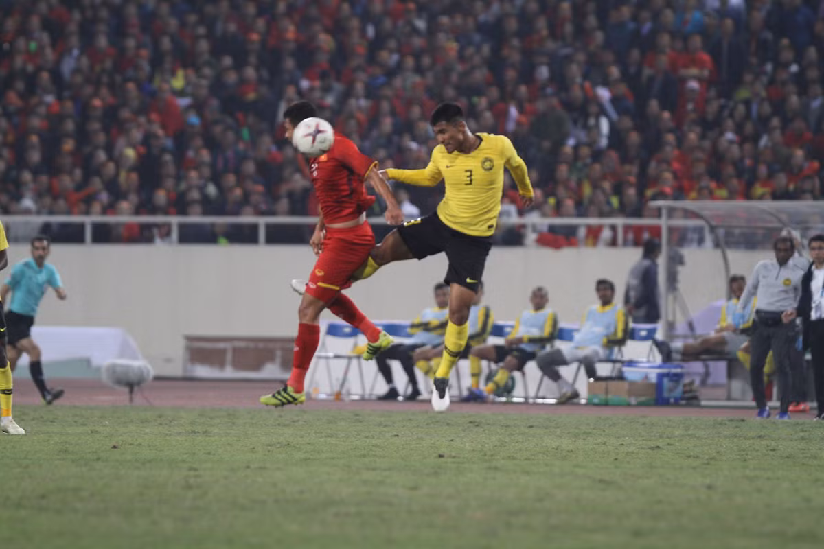 Gianh thang loi chung cuoc 3-2, DT Viet Nam gianh chuc vo dich AFF Cup 2018