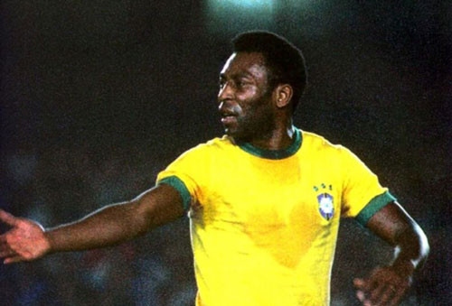 5. Pele (ĐT Brazil, 12 bàn qua 14 trận đấu trong 4 kỳ World Cup).