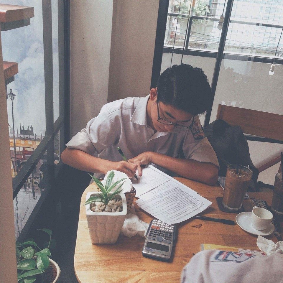 Học chuyên hóa nhưng lại có sở thích hát rap và chụp ảnh, Xuân Đức đang trở thành một hiện tượng mạng xã hội ngay khi còn ngồi trên ghế nhà trường.