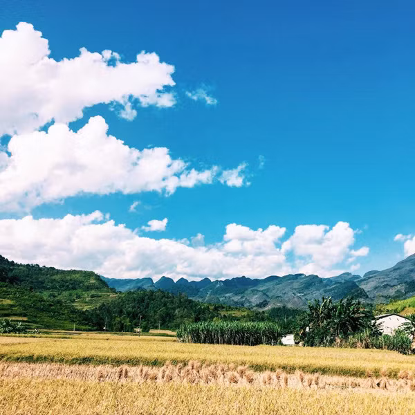 Cảnh trời Hà Giang. (Ảnh: rikiel).