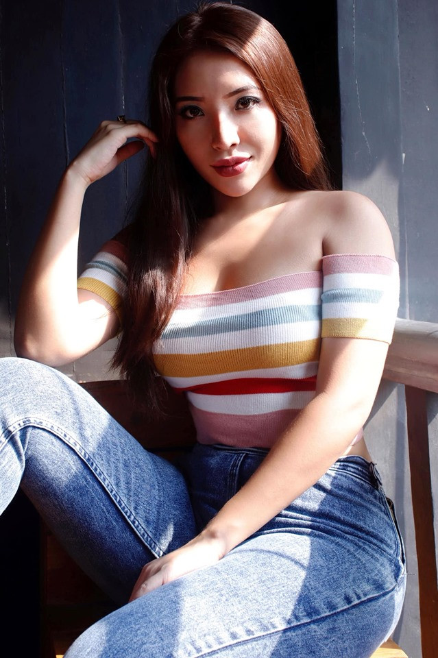 Đồng thời Mwe San không chụp ảnh bikini ở những nơi tôn nghiêm thì không được coi là vi phạm truyền thống của đất nước.