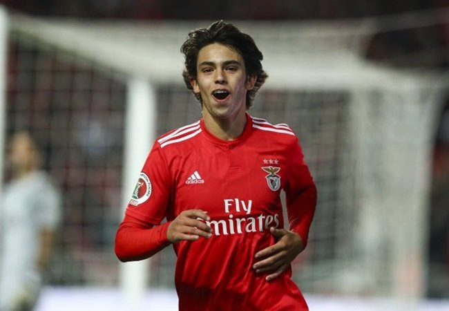 Chuyển nhượng bóng đá từ Anh, Man City sắp có được bản hợp đồng đầu tiên trong kì chuyển nhượng mùa Hè 2019 và cái tên được nhắc đến đó là Joao Felix.