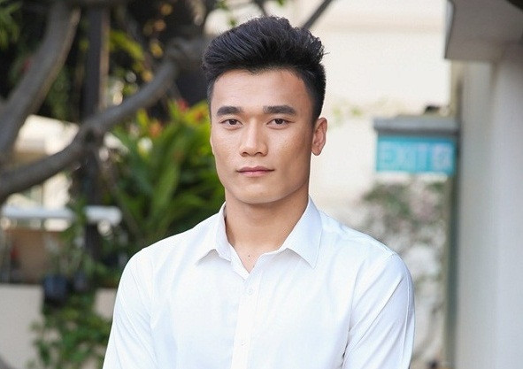 Tiến Dũng đã có những phát biểu về fan "chân chính" và fan "phong trào".