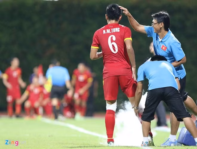 Ban tin SEA Games 28 toi 3/6: HLV VN bi xu ep-Hinh-2