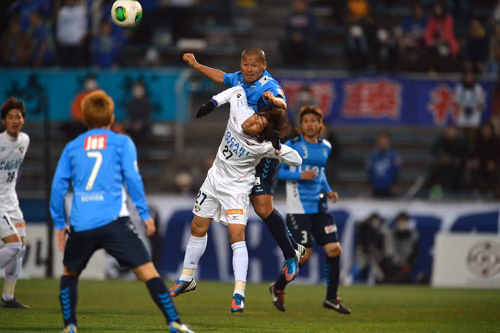 Hiện tại Yokohama FC còn sở hữu nhiều cầu thủ từng là thành viên U20 Nhật Bản như Takuya Nagata, Kosuke Onose, Yuta Minami hay Kazunori Iio.