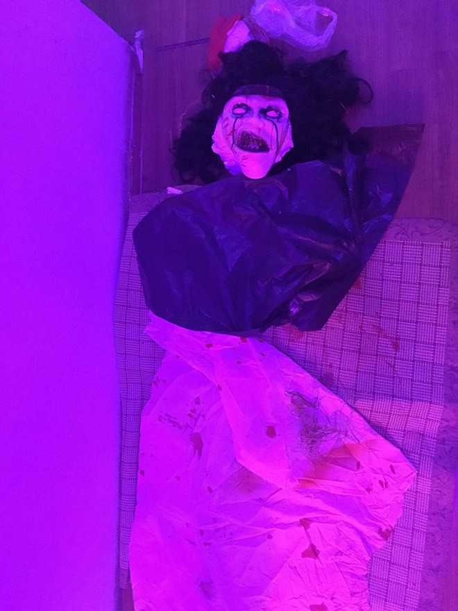 Không khí kinh dị không thua kém phim bom tấn nào trên thế giới nếu bạn có dịp bước chân vào một học những ngày Halloween.