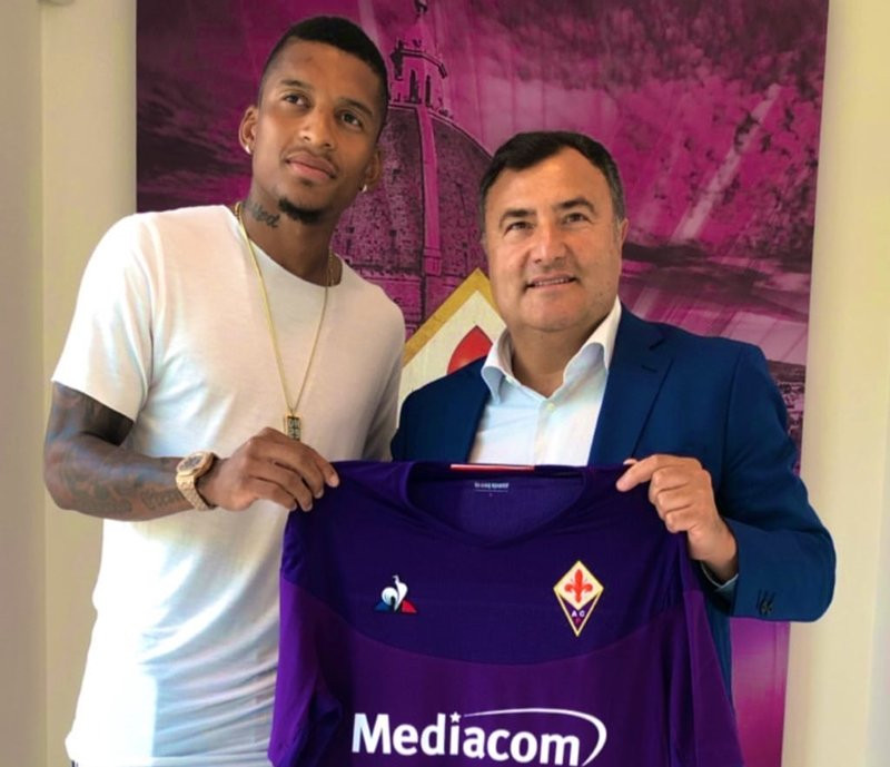 Dalbert gia nhập Fiorentina theo dạng cho mượn từ Inter Milan và không có lựa chọn mua đứt. Anh thay thế cho Cristiano Biraghi ở hành lang cánh trái, người đang chuẩn bị rời Artemio Franchi.