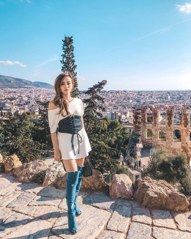 Bên cạnh đó, rất nhiều những lời chia buồn của dân mạng đã gửi tới chồng và gia đình của Dylan Sahara sau khi nhận được tin nữ diễn viên 26 tuổi này ra đi.