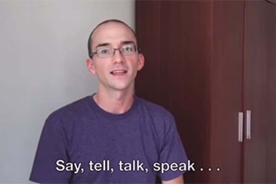 Chung quy lại thời gian vừa qua, rất nhiều trường hợp những "bà cô, ông thầy" chưa được kiểm chứng về tư cách nhà giáo đã gây ra rất nhiều lùm xùm từ chửi nhau với học sinh hay bình luận thiếu xác thực về những sự kiện đã khiến dân mạng phải lên tiếng và tốn không ít giấy mực của báo chí.