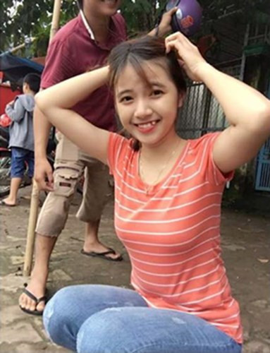 Có một số cô gái chủ động nhờ sửa ảnh nhưng cũng có người trở thành nạn nhân. Như cô gái ở ảnh trên, cô nàng bị "mượn" ảnh để nhờ sửa và cũng nhận cái kết đắng.