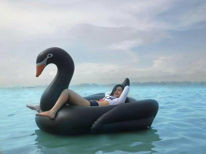 Tuy nhiên đa phần những người nhờ dân mạng chỉnh sửa ảnh thường không nhận về được kết quả ưng ý. Tại sao? Bởi dân mạng đều rất thích trêu đùa.