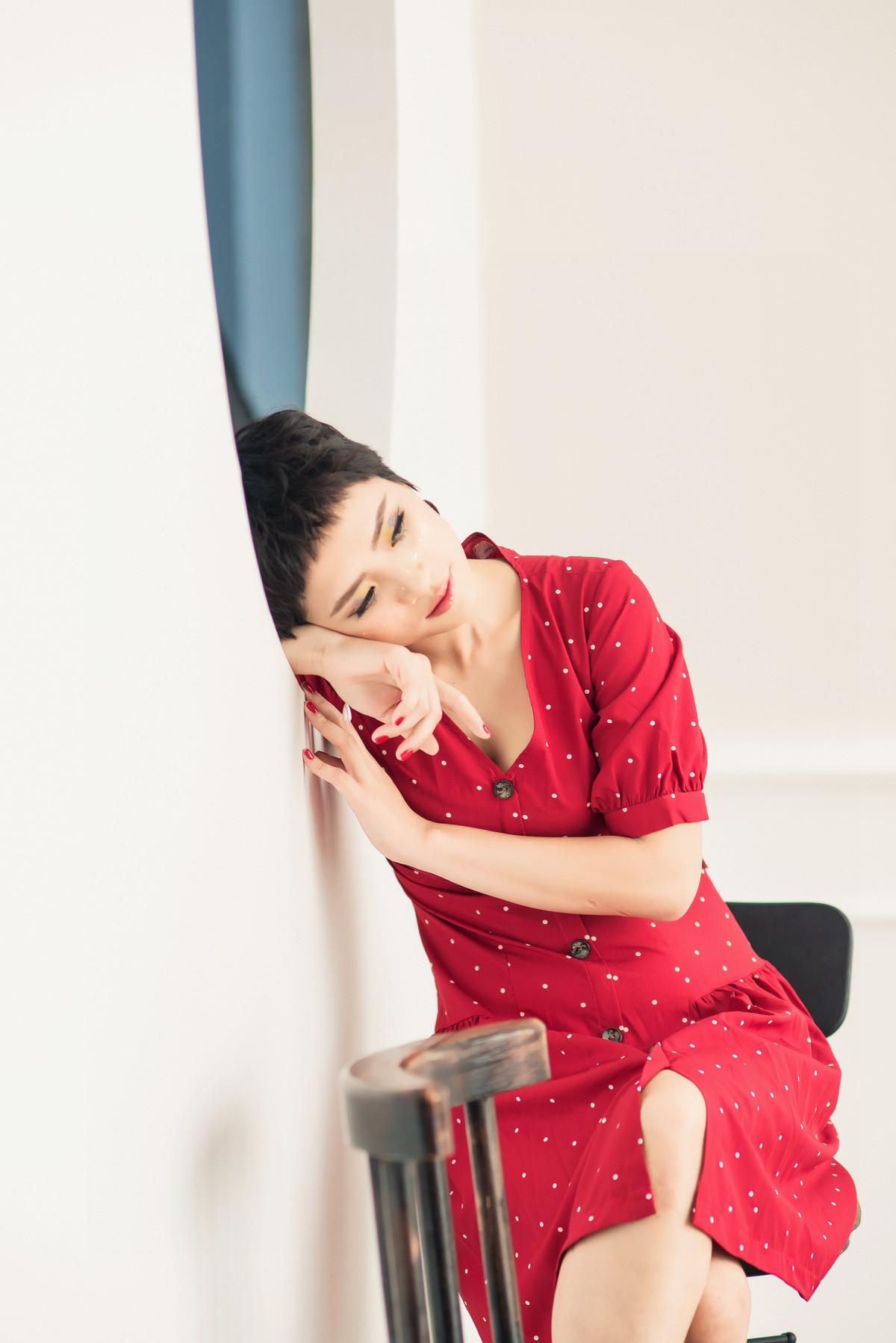 Việc làm kinh doanh cùng với nghiệp diễn là cách mà nhiều diễn viên đang lựa chọn để tiếp tục nuôi gia đình, nuôi bản thân và nuôi niềm đam mê nghệ thuật của mình. Chính công việc kinh doanh khiến Thúy An không rơi vào trạng thái cảm thấy quá "tĩnh" trong các khoảng thời gian trống không có vai diễn.