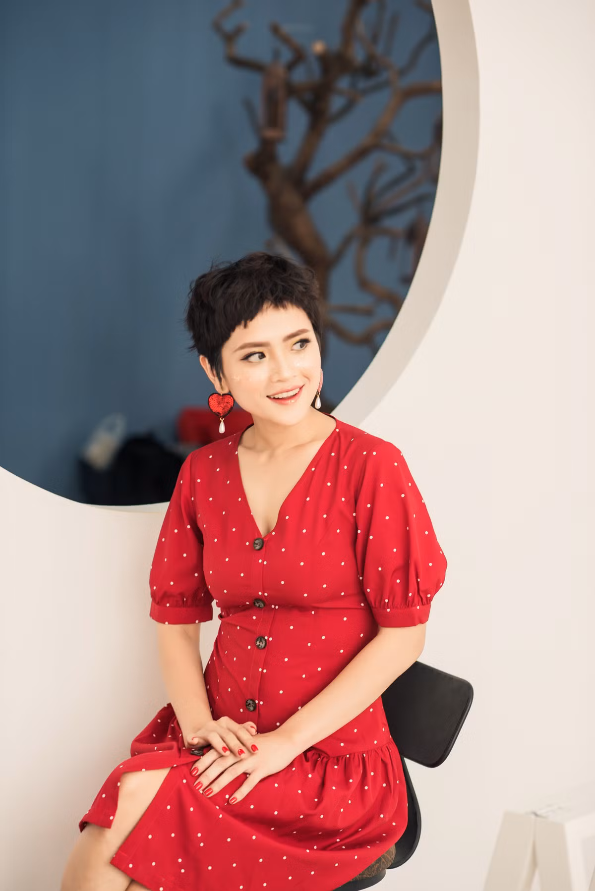 Thậm chí, nó là thú vui cho nữ diễn viên khi cô không đứng trên sân khấu, không đứng trước ống kính máy quay.