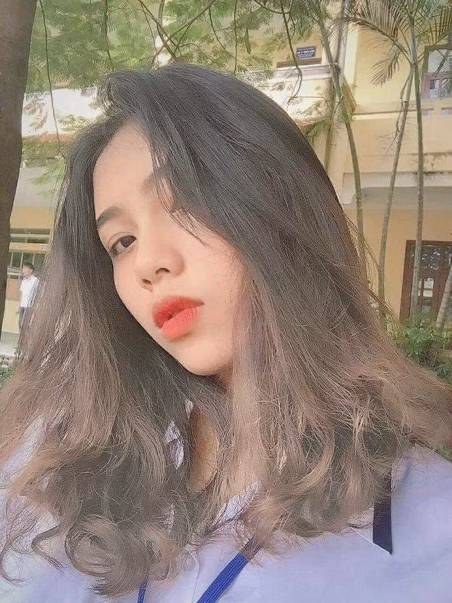 Năm nay là năm đầu tiên lễ hội đấu vật cho phép phụ nữ tham gia đấu vật. Phương Thảo chính là một trong số 3 cô gái mạnh dạn tham gia cuộc thi cần nhiều thể lực này.