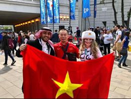 Theo tìm hiểu của PV Kiến Thức, người Việt may mắn có cơ hội đến với sân Luzhniki trong ngày khai mạc World Cup 2018 đó là anh Nguyễn Hải Đường (Thành Công, Hà Nội).