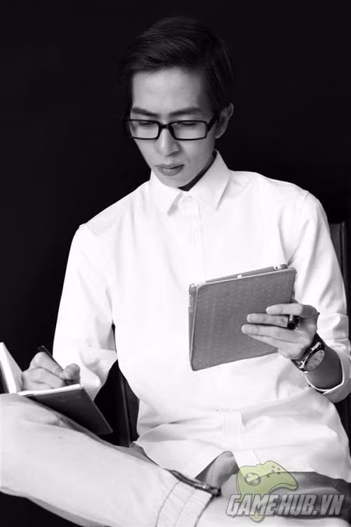 Ngay phía dưới bài viết thông báo tin vui rất nhiều game thủ gửi lời chúc tới ViruSs. Mọi người đều cho rằng sự kiện này là niềm tự hào của cộng đồng chơi game Việt.