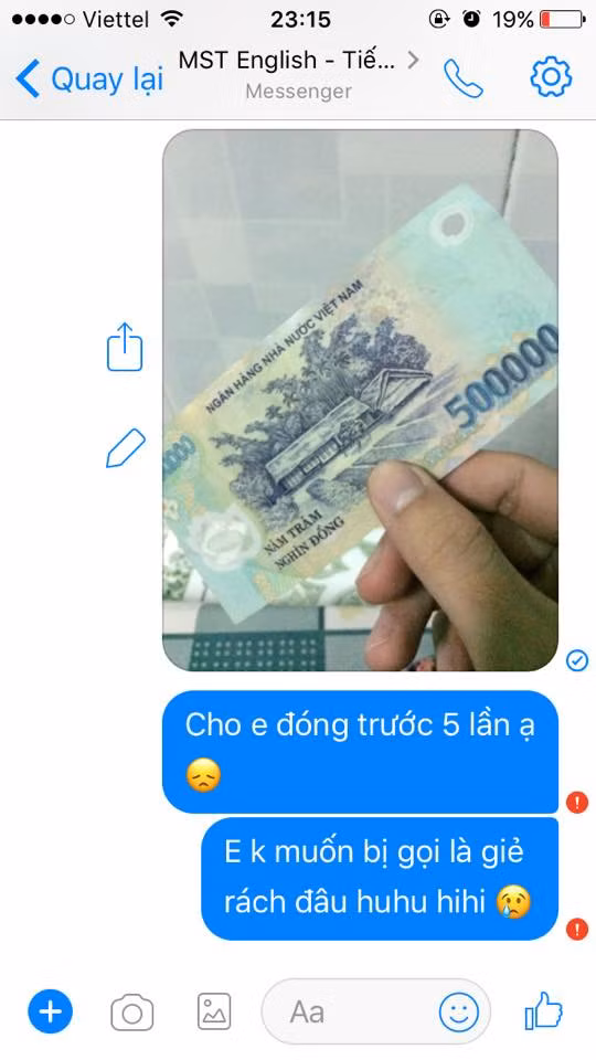 Nhiều học sinh còn sẵn sàng đóng hẳn 5 lần tiền phạt vì những lỗi đi học muộn hay không chịu làm bài tập trước khi vào lớp của cô giáo Tuyến.