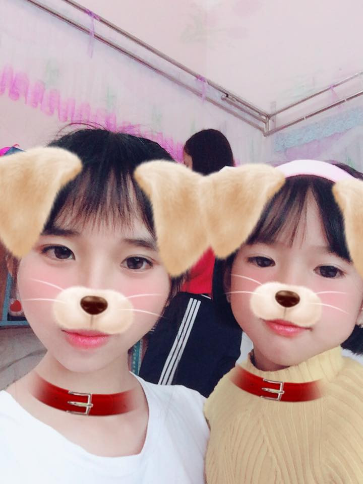 Ngay sau khi được đăng tải, bức thư tình 20 năm của bố mẹ Linh đã nhận được nhiều ý kiến bình luận của dân mạng. Đơn cử như nickname Đàm Duy có chia sẻ: "Chữ cô chú đẹp ghê, viết những dòng tình cảm chan chứa thế chẳng trách con gái cũng thấy ngại ngùng khi đọc lại".