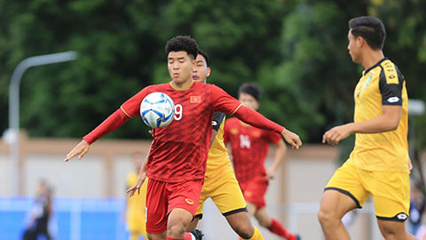 Đến phút 22', Đức Chinh có pha lập công thứ 2 sau cú sút bóng bằng chân trái dứt khoát găm bóng vào góc xa khung thành U22 Brunei.