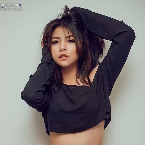 Nói về bức ảnh được cư dân mạng "đào mộ", Tâm Trang chia sẻ hơn 1 năm trước, khi tình cờ chụp lại những khoảnh khắc cá nhân mục đích là "giết thời gian" và lưu lại ảnh selfie trên trang cá nhân. Tuy nhiên, 10X xinh đẹp này không hề nghĩ đến việc sẽ nhận được nhiều bình luận cũng như chia sẻ hơn 1 năm sau đó.