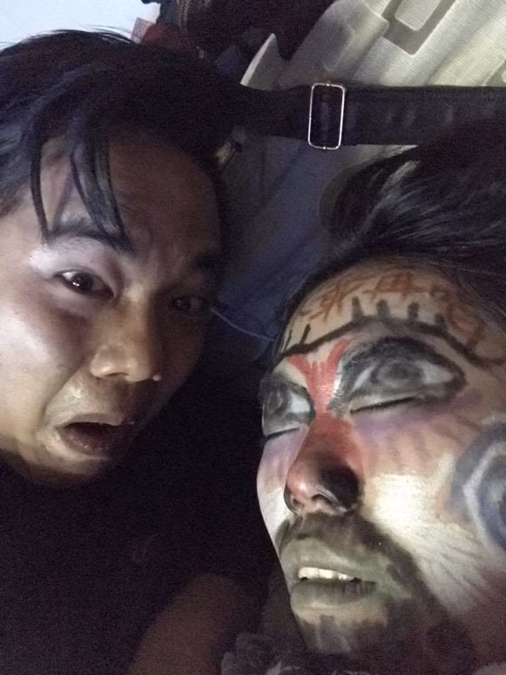 Theo nhiều cư dân mạng nhận xét, khuôn mặt của các cô vợ khi say được các ông chồng vẽ chẳng khác gì những diễn viên kinh kịch Trung Quốc.