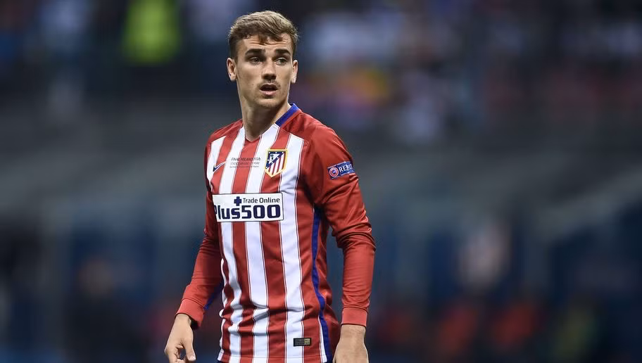 Với tài năng của mình, Antoine Griezmann xứng đáng hưởng mức lương thuộc hàng top châu Âu dù còn khá trẻ. Tuy nhiên anh vẫn chỉ nhận được 112 ngàn bảng/ tuần từ CLB Atletico Madrid. Ảnh: Goal.