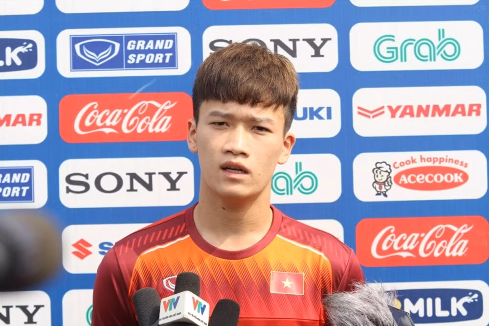 Ở trận ra quân Hoàng Đức chỉ vào sân từ ghế dự bị, thế nhưng 2 trận tiếp theo gặp U20 Pháp và Honduras, Hoàng Đức đều ra sân đá chính và chơi trọn vẹn 90 phút.