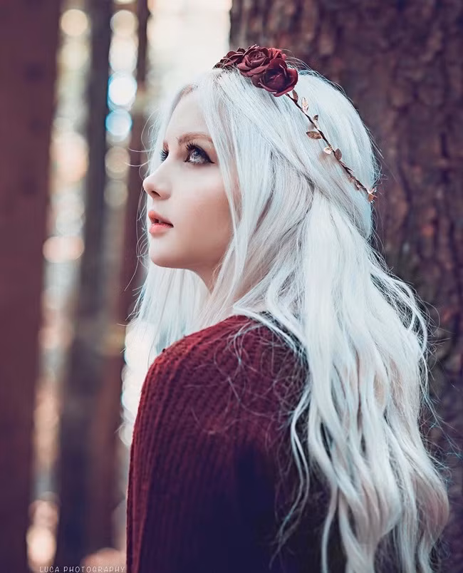 Ngay sau đó, danh tính của công chúa băng Instagram này đã được tìm thấy đó là Icy là một hot girl đình đám, sở hữu nhan sắc xinh đẹp, thuần khiết hệt như búp bê.