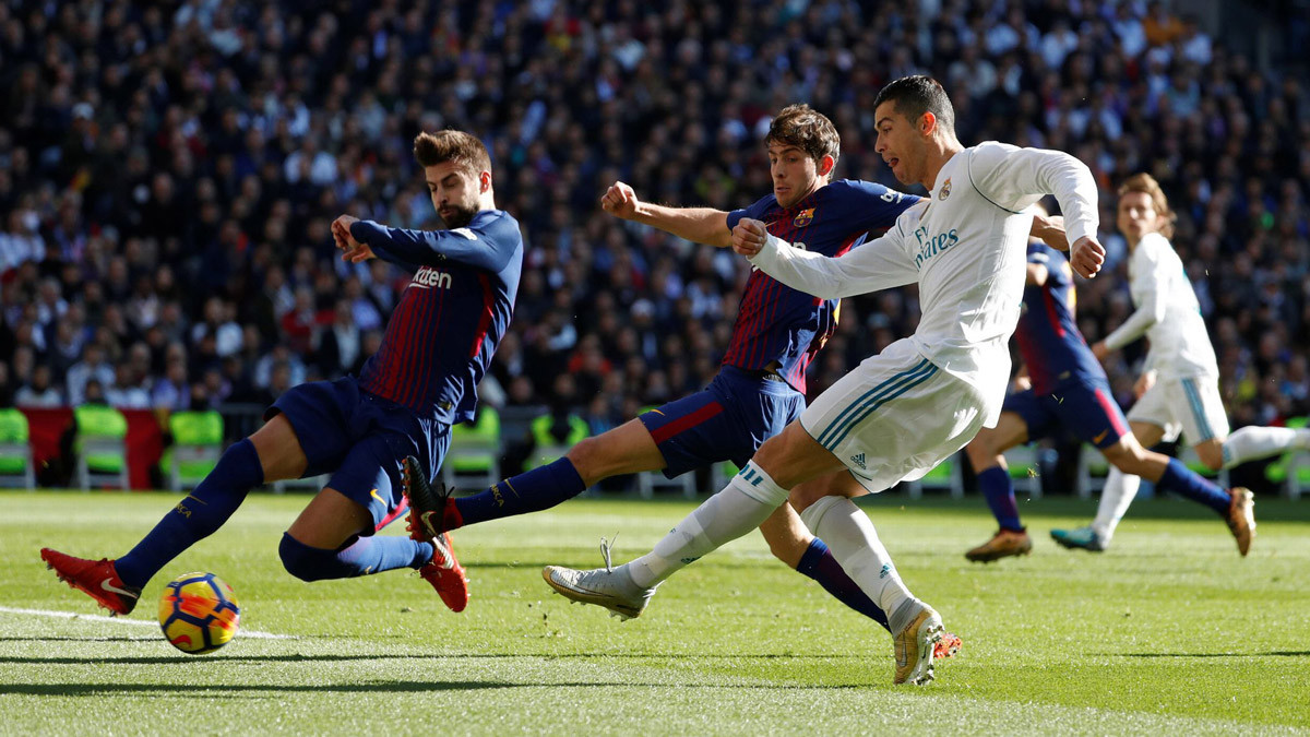 Tờ Diario Gol cho hay, Ronaldo đánh giá thấp lối chơi của Barca, tin rằng Real Madrid biết cách kiểm soát Messi và giành chiến thắng nếu gặp nhau tại cúp C1. Ảnh: Diario Gol