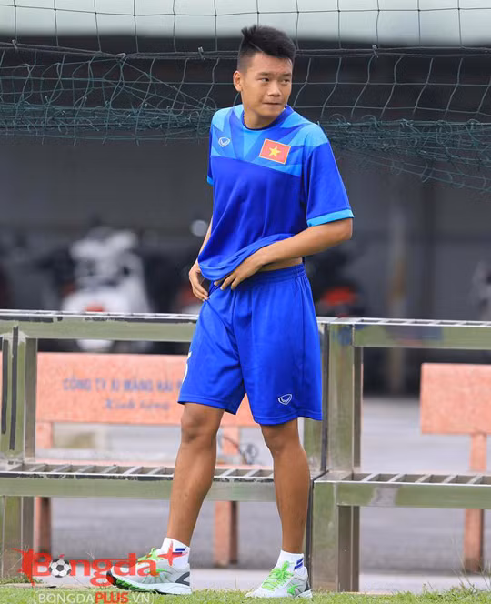 Dù thành công ở mức độ CLB, Thành Chung bị không có tên danh sách dự World Cup U20, nhiều người đã vô cùng ngạc nhiên. Ảnh: Bongdaplus.