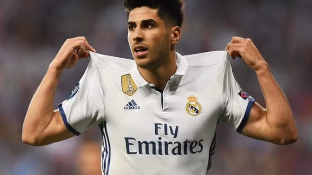 Theo tờ Don Balon, M.U đã rút lui trong thương vụ Gareth Bale. Thay vào đó, CLB này bạo chi để mang về tiền vệ Marco Asensio của Real Madrid và con số được đưa ra là 442 triệu bảng.