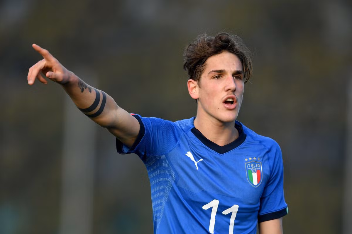 Một số thông tin từ Italia cho biết, Liverpool đang tiến gần tới việc sở hữu chữ ký của Nicolo Zaniolo đang khoác áo AS Roma.