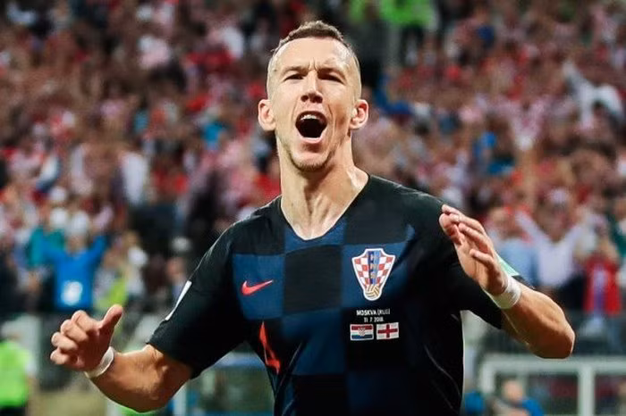 Theo Paris United, Mourinho nhận thấy trong đội hình của mình rất cần Ivan Perisic để làm mới cánh của mình.