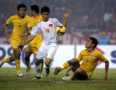 Với đẳng cấp cao hơn, không khó để đội bóng xứ Chùa vàng giành chiến thắng 2-0 trước thầy trò HLV Calisto với các pha lập công của Susomkit 34' và Suchao 45+3'.