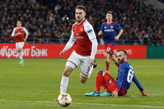 BLĐ Arsenal có thể bán Ramsey nếu anh không đặt bút ký vào bản hợp đồng mới trước khi mùa giải 2018/19 khởi tranh.