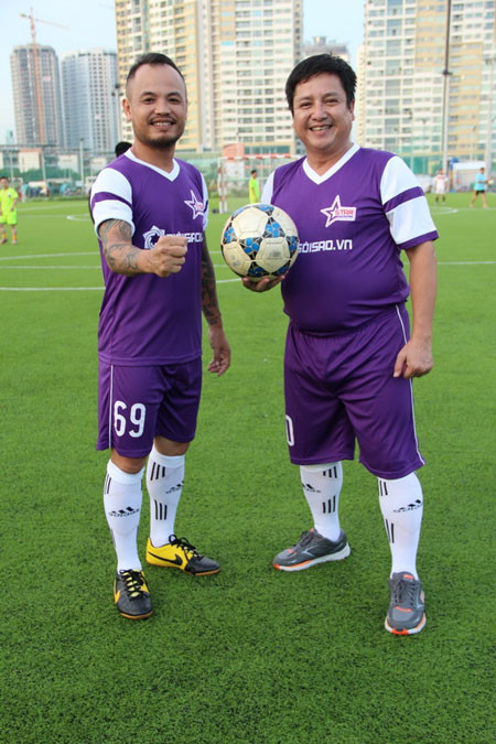 Nhưng vào hồi 12h45 ngày 17/3/2016, ca sĩ Trần Lập đã không thắng nổi cơn bạo bệnh và đã trút hơi thở cuối cùng. Thông tin này khiến nhiều anh, em, bạn bè cũng như NHM vô cùng bàng hoàng. Vì mới cách đây chưa lâu, Trần Lập còn đứng trên sân khấu trong một chương trình rock do anh tổ chức.