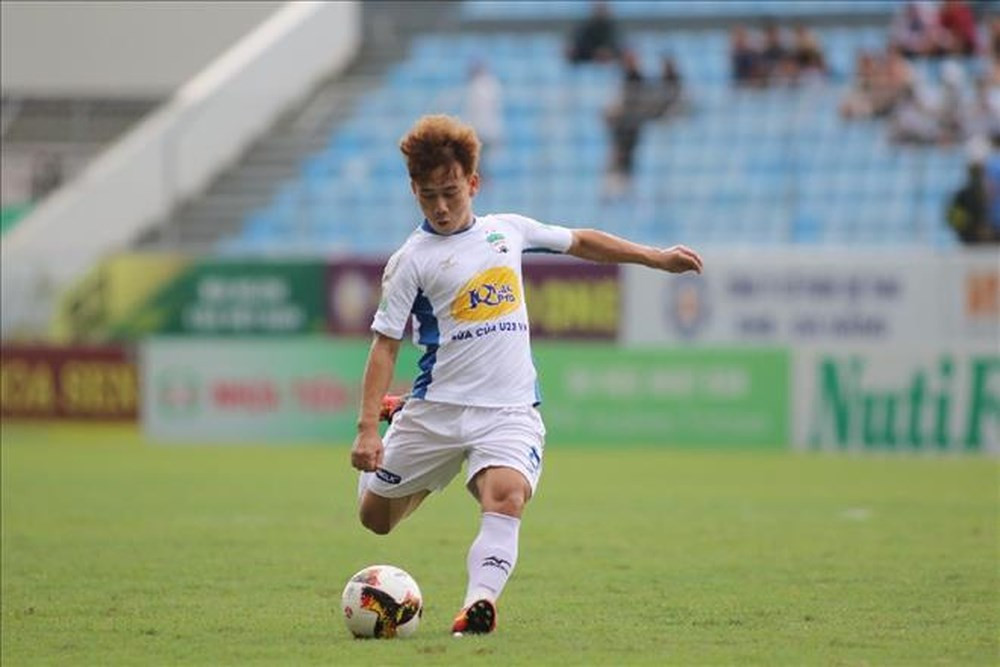 Sự nỗ lực của Minh Vương đã được bù đắp bằng những bàn thắng và sự thăng tiến trong lòng NHM cũng như trong sự nghiệp.