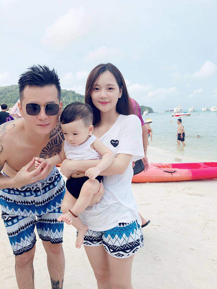 Hot girl dân tộc nổi tiếng thời ấy đó là Thu Hương, sinh năm 1993, sinh sống tại Hà Nội.