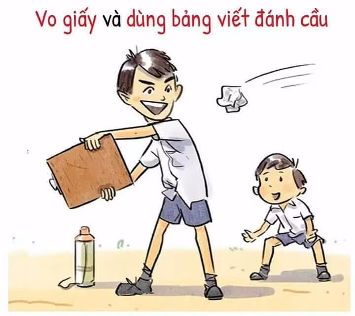 Dùng tập vở đánh cầu bằng cục giấy là môn thể thao quen thuộc của các bạn học sinh. Nhiều bạn trẻ còn vui vẻ chia sẻ rằng đây là môn "quần vợt phiên bản lớp học".