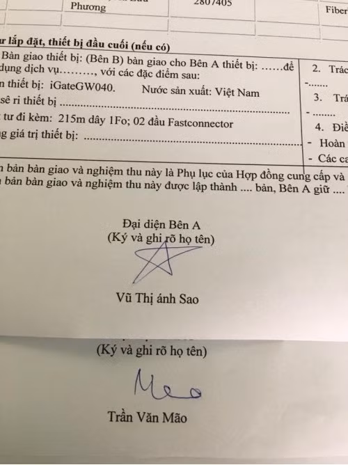 Khá nhiều những hình ảnh về những kiểu chữ ký độc đáo, hài hước nhất đã được chia sẻ trên mạng xã hội. Ngay sau đó những hình ảnh này nhận được sự quan tâm lớn của cộng đồng mạng và liên tục được chia sẻ, bình luận vô cùng lớn.