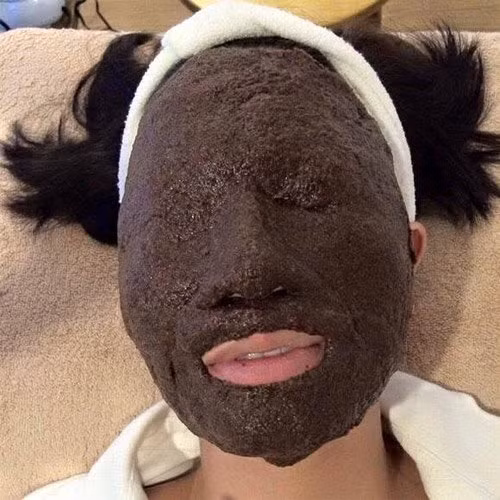 Lại một cô nàng chuộng style đầm lầy.