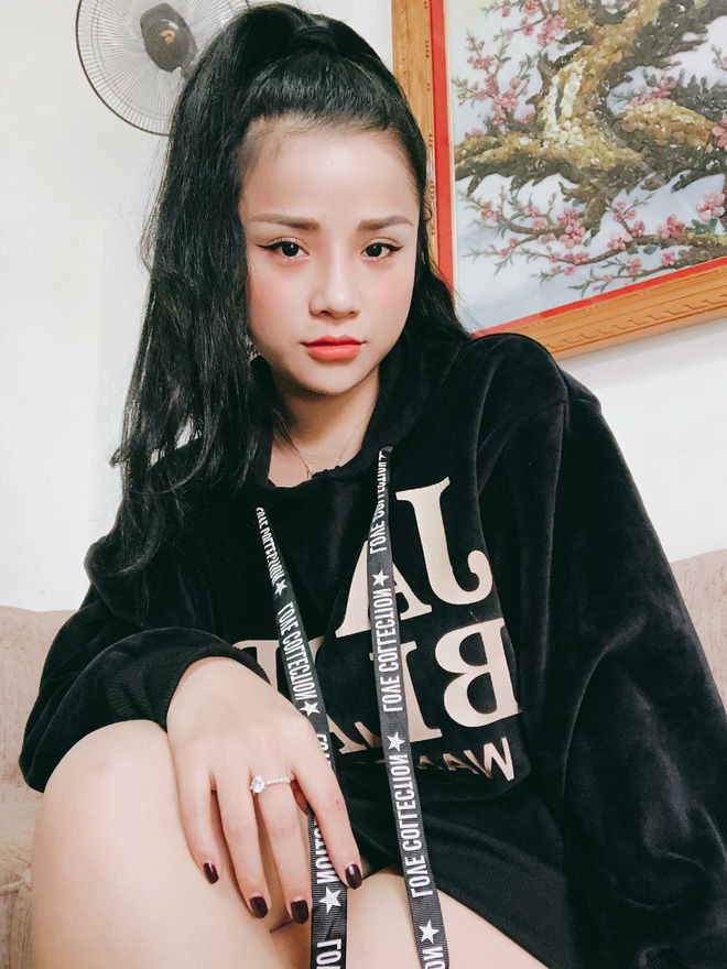 Ngay sau khi có sự đồn đoán trên, chính Thương Võ đã lên tiếng đính chính: "Một số bạn nói mình sau chia tay nên chọn bài buồn để hát như muốn nói hộ lòng mình, nhưng thực ra không phải. Sau khi mọi chuyện xảy ra, hiện tại cuộc sống của mình còn tốt hơn trước nhiều. Mình thấy hài lòng, hạnh phúc với cuộc sống này nên không muốn ai nhắc lại chuyện đã qua nữa."