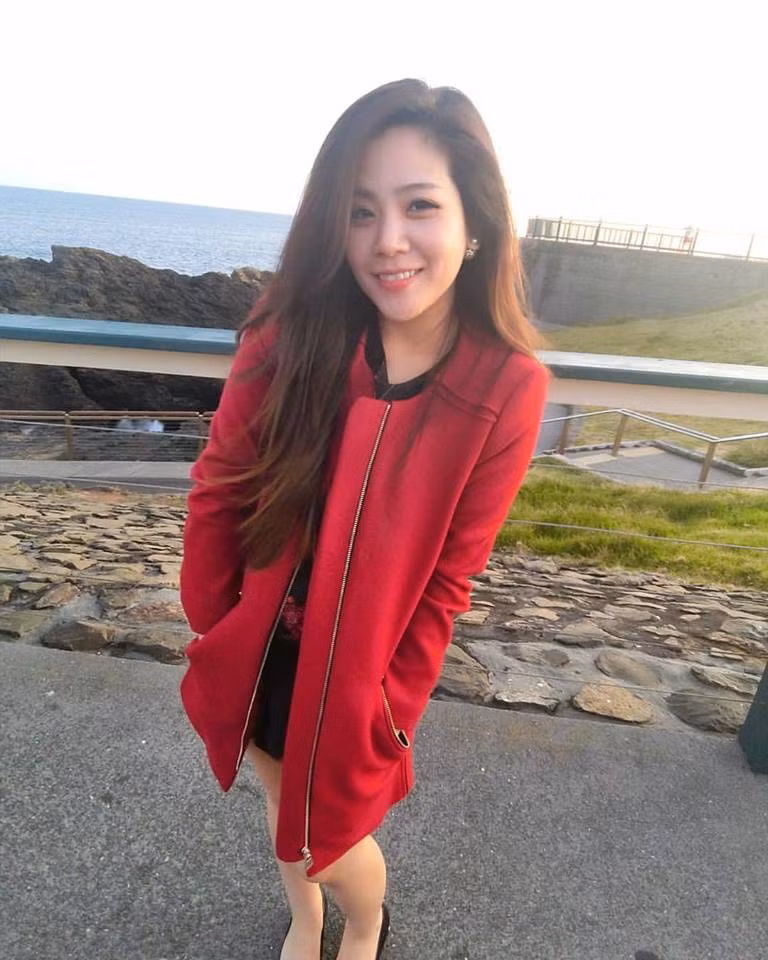 Dáng vẻ yêu kiều của cô em gái hot girl của Ông Cao Thắng khiến nhiều cư dân mạng phải mê đắm ngắm nhìn.