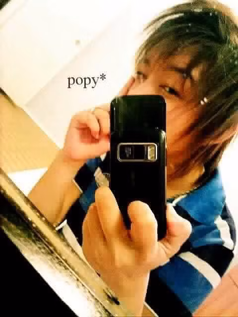 Chụp ảnh thời Yahoo cứ phải "kute nhất lớp 1E" mới là hot.