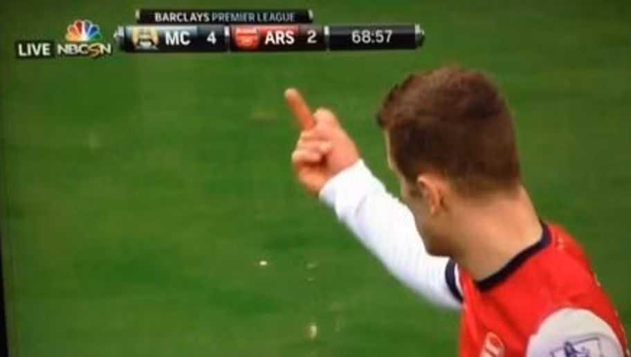 Phút 68, trong trận đại chiến giữa Manchester City và Arsenal vào ngày 15/12/2013, Jack Wilshere bất ngờ giơ ngón tay thối hướng về phía các cổ động viên đội chủ nhà và hành động này đã bị các ống kính truyền hình phát giác. Kết quả, Jack Wilshere bị Ban kỷ luật LĐBĐ Anh (FA) treo giò 2 trận liên tiếp.