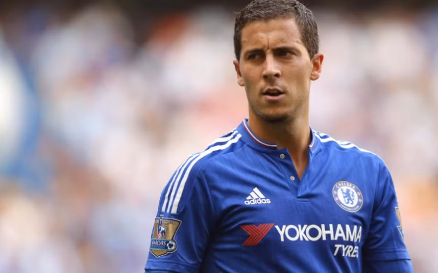 Eden Hazard là một cầu thủ lớn của Chelsea cũng như của bóng đá thế giới. Cầu thủ này được đánh giá là sẽ cạnh tranh với Messi và Cris Ronaldo trong tương lai. Ở UEFA Champions League 2015/2016, Eden Hazard cũng được kì vọng sẽ giúp Chelsea tìm lại ánh hào quang mà mình đã từng làm được vào năm 2012.