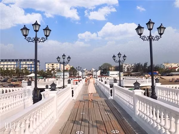 Được biết, vé vào cửa của con đường này chỉ 20.000 đồng.